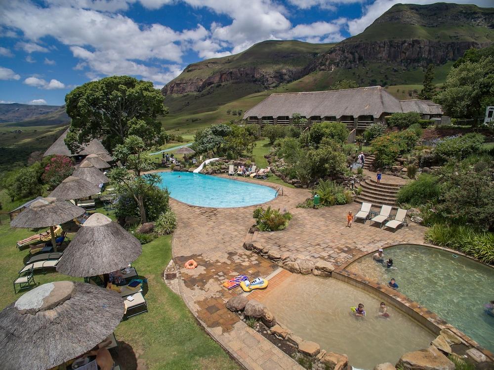 Cathedral Peak Hotel Winterton Exterior foto