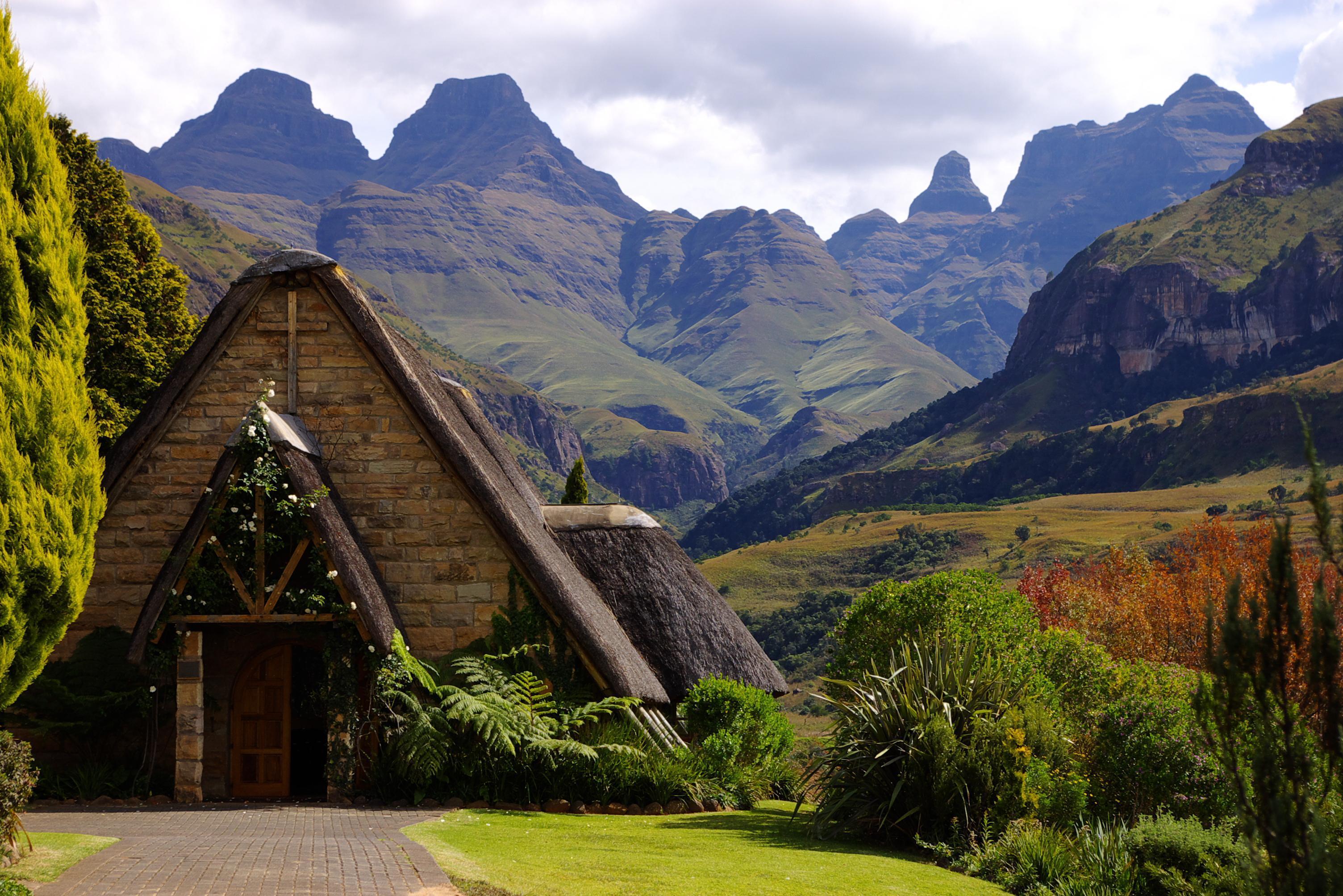 Cathedral Peak Hotel Winterton Exterior foto