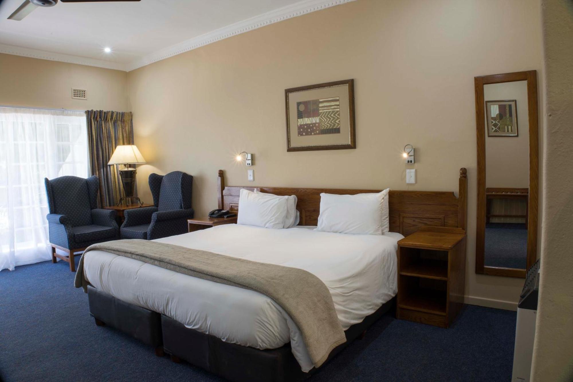Cathedral Peak Hotel Winterton Exterior foto